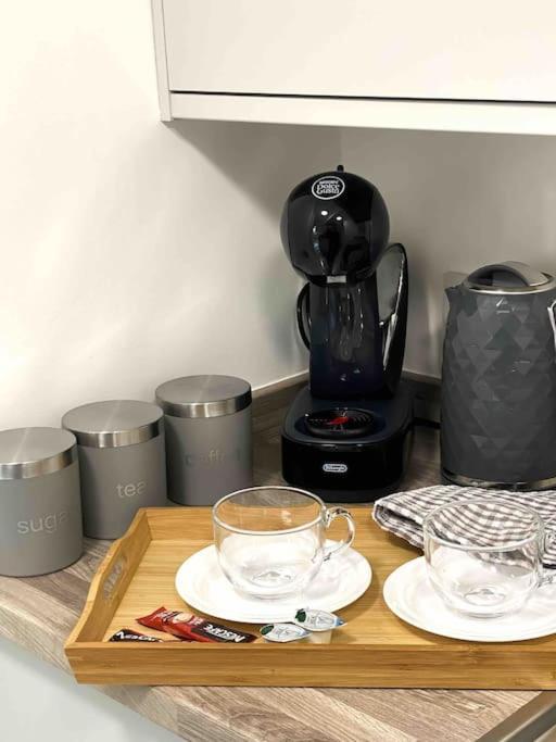 Modern Flat Near Train Station With Free Parking Apartment Cambridge  Bagian luar foto