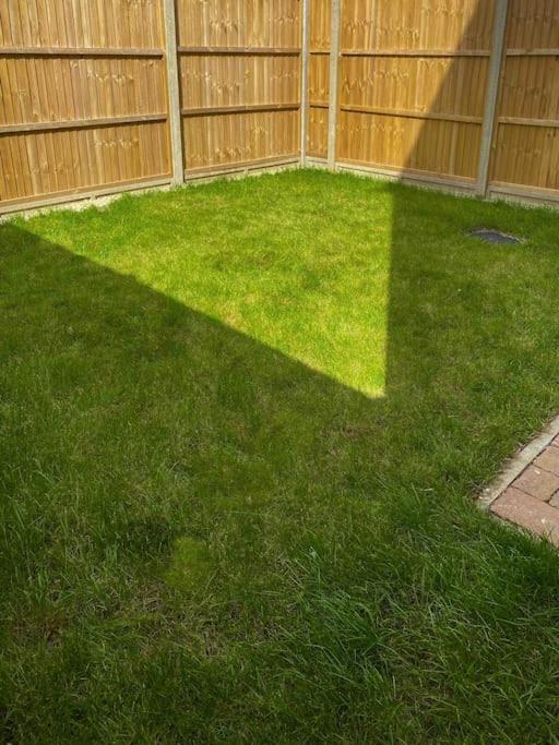 Modern Flat Near Train Station With Free Parking Apartment Cambridge  Bagian luar foto